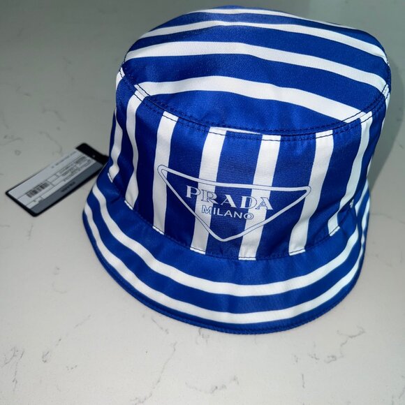 NEW NWT BLUE AND WHITE AUTHENTIC PRADA LOGO STRIPED BUCKET HAT NYLON SMALL S - Picture 3 of 3